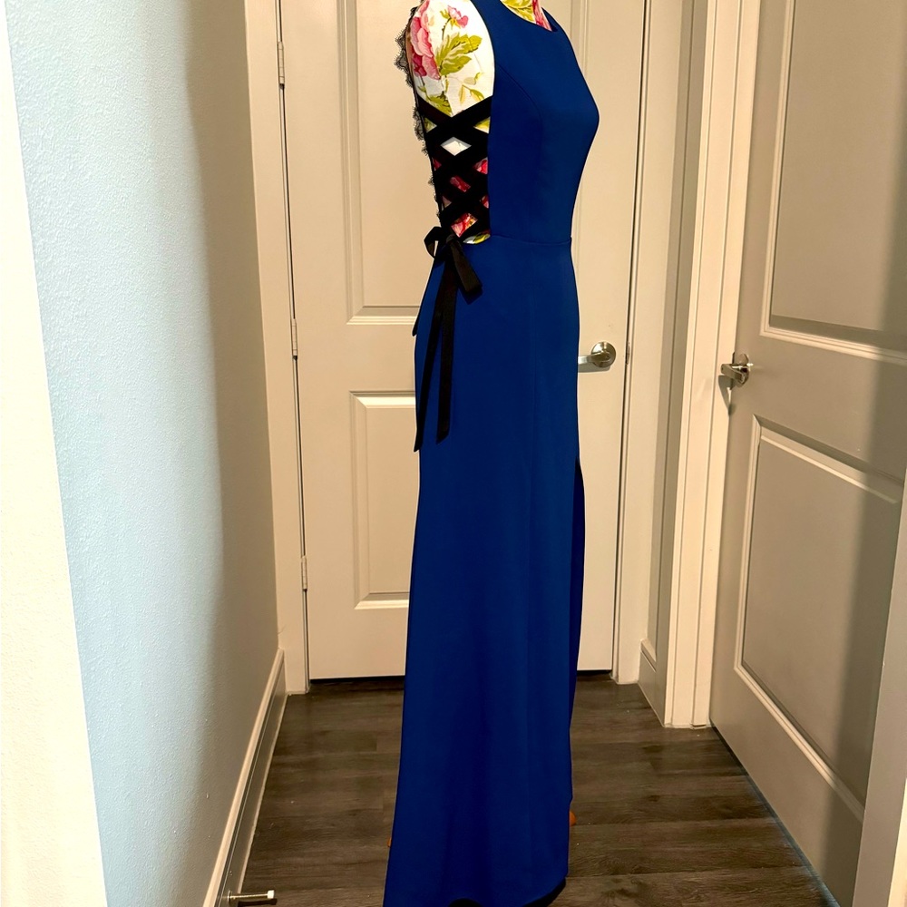 BCBG GOWN